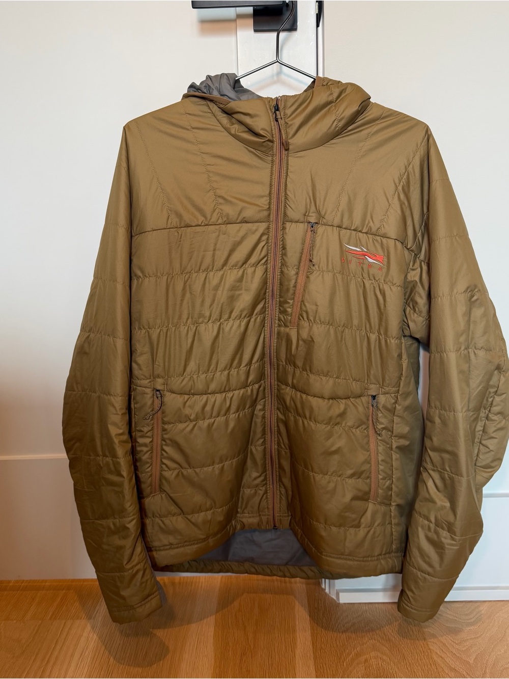 Sitka Men’s Kevin Aerolite Lightweight Insulated Jacket Brown Large